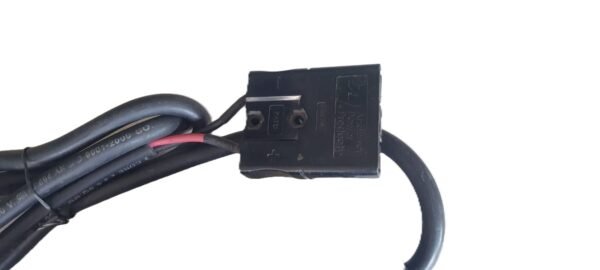 BGauss B8 Lithium Ion Charger – 67.2V 10A | Fast & Efficient Charging